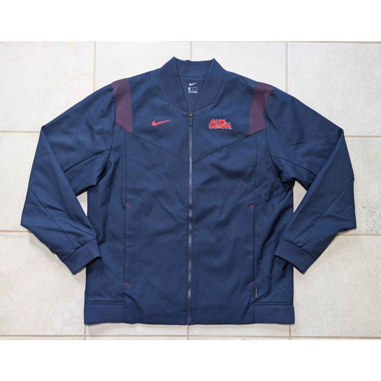 Nike Nike Men's XL Ole Miss Rebels On-Field Full-Zip Jacket Heavy Size US XL / EU 56 / 4 - 1 Thumbnail