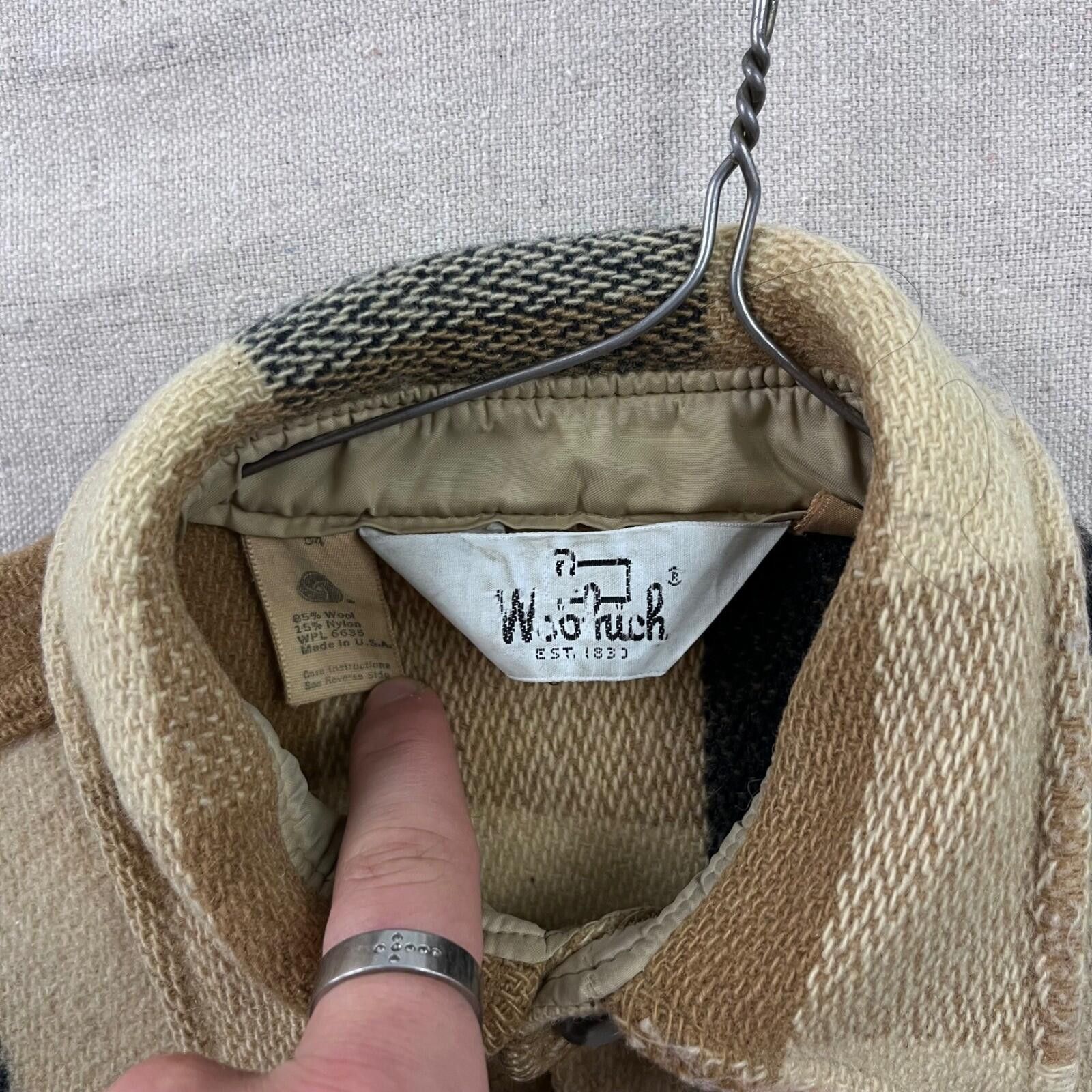 Other Woolrich Plaid Flannel Shirt Mens Medium Brown Tan Heavy Woo Size US M / EU 48-50 / 2 - 3 Thumbnail