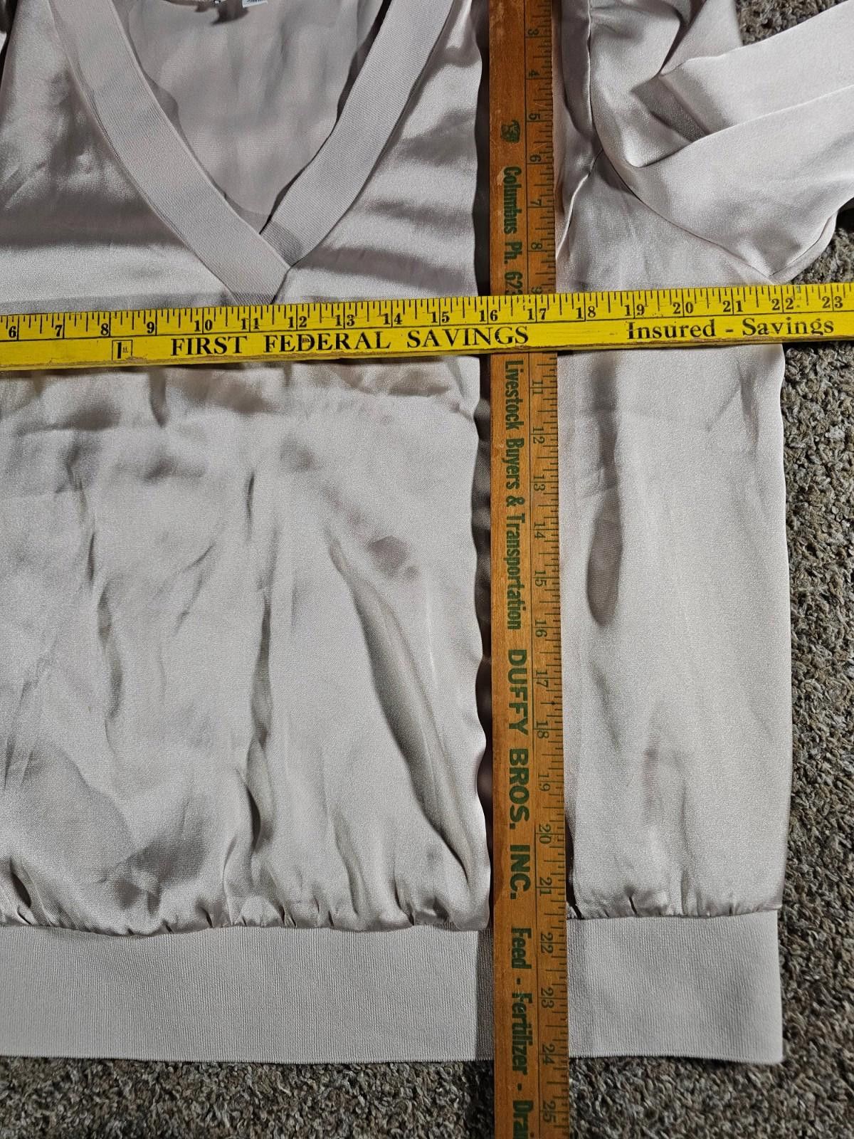 Express Express Beige Large Vneck Pullover Size L / US 10 / IT 46 - 4 Thumbnail
