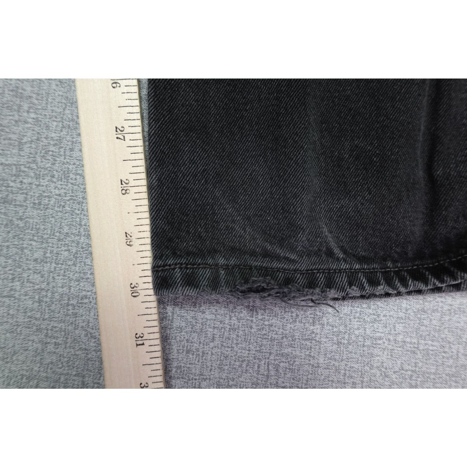 Levi's VINTAGE Levi's 505 Jeans Mens 38x30 Black Regular Fit Western Cowboy Rancher Jeans Size US 38 / EU 54 - 7 Thumbnail