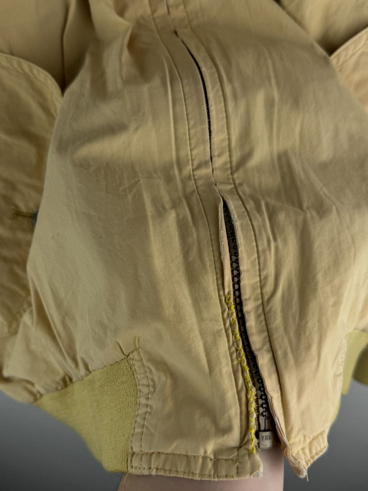 Burberry Vintage 80-90s Burberry Nova Check Bomber Jacket Beige Size US S / EU 44-46 / 1 - 10 Thumbnail