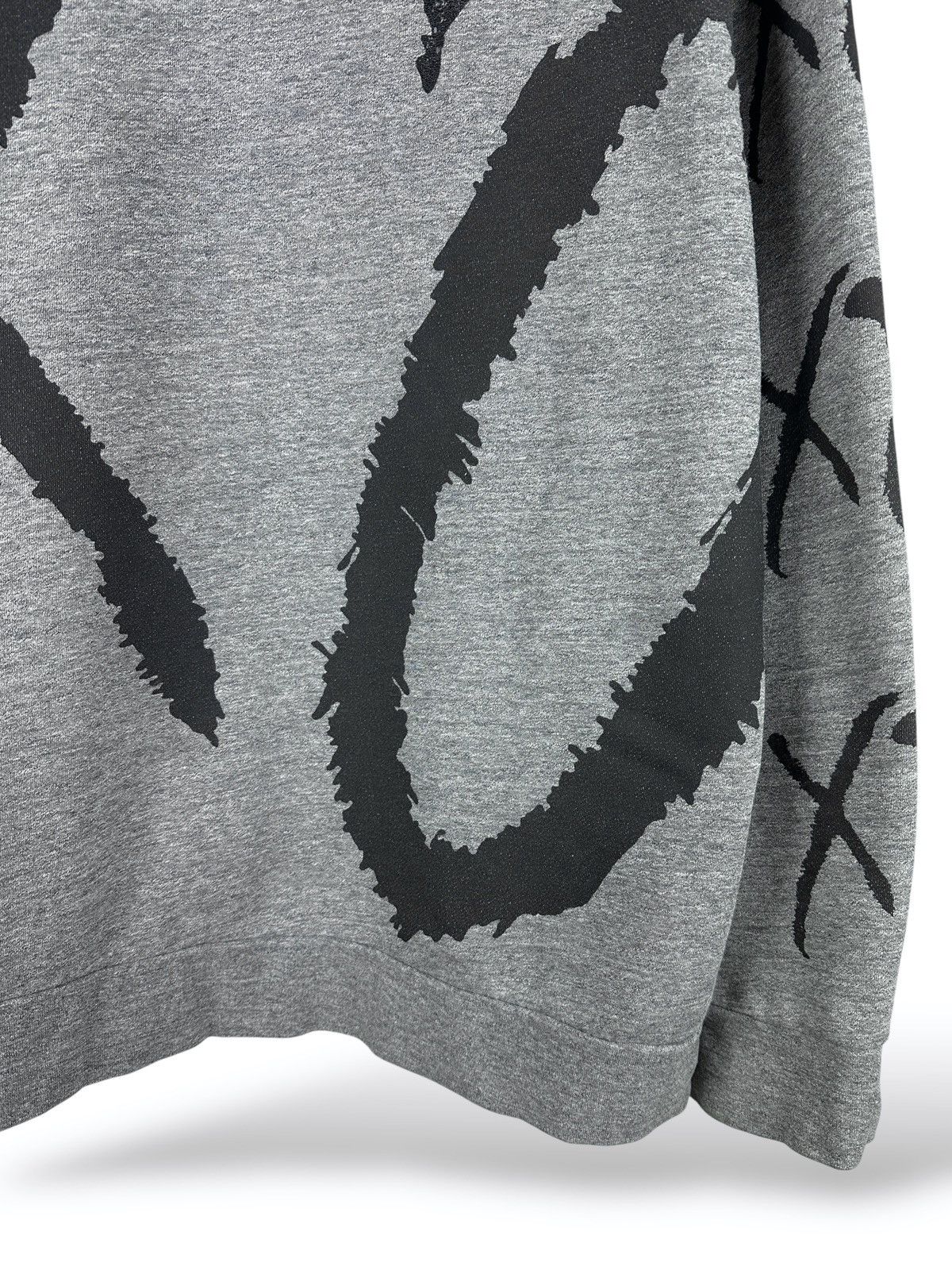 H&M × The Weeknd H&M x The Weeknd XO Heart Big Logo Men’s Gray Hoodie Merch Size US M / EU 48-50 / 2 - 4 Thumbnail