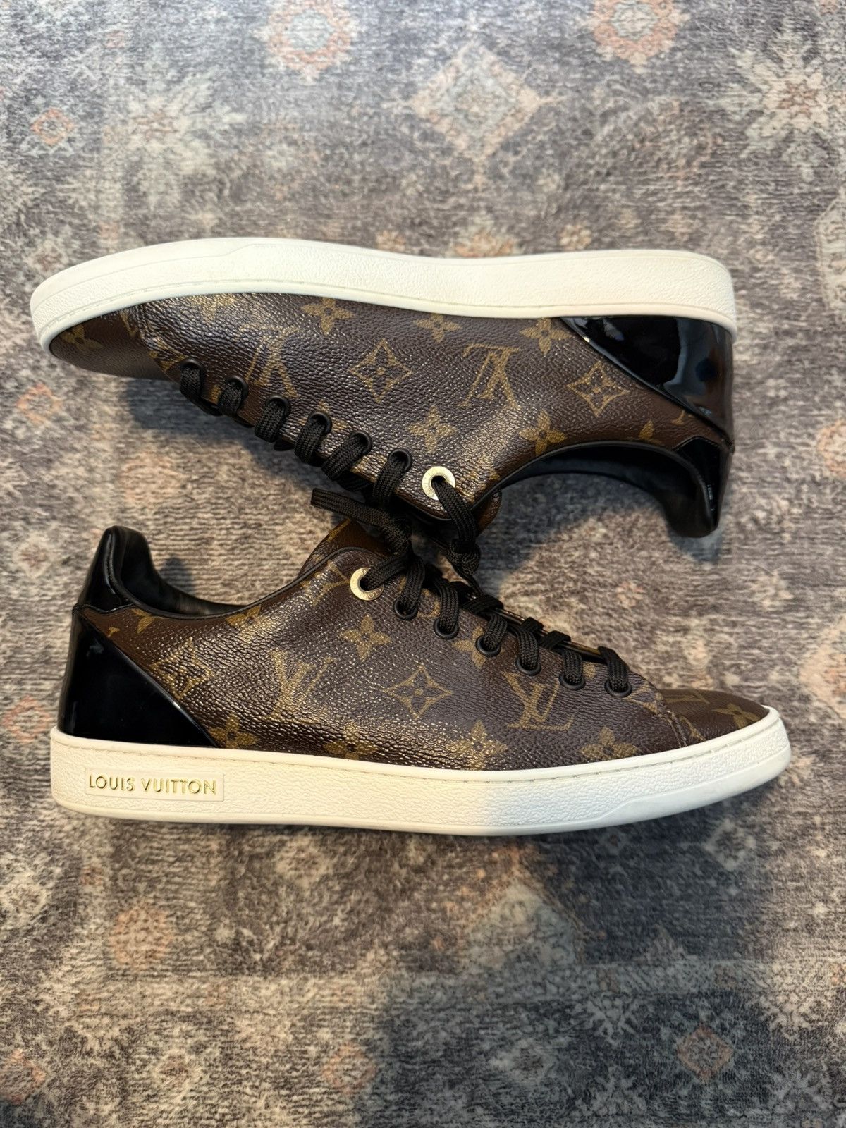Louis Vuitton LV W FRONTROW ‘monogram’ Size US 9.5 / IT 39.5 - 3 Thumbnail