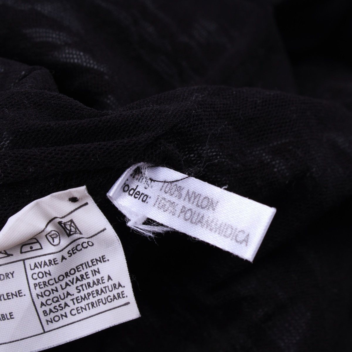 Salvatore Ferragamo × Vintage Vintage Salvatore Ferragamo Wool Cashmere Geometric T-Shirt Size M / US 6-8 / IT 42-44 - 13 Thumbnail