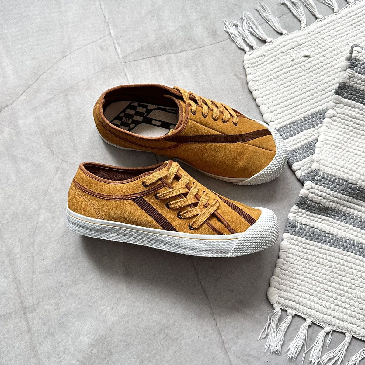 ASH × Diesel × Miss Sixty RARE Miss Sixty Side Lace Up Sneakers Shoes Converse Vibe Size US 7 / IT 37 - 1 Thumbnail