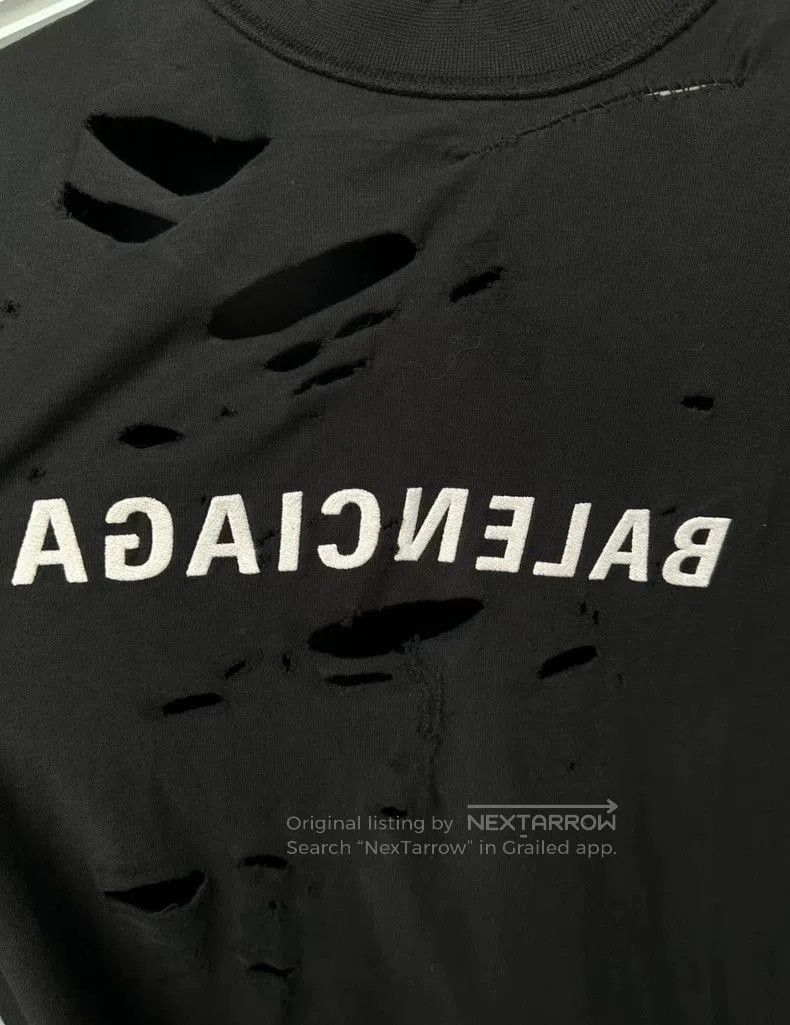 Balenciaga Balenciaga 24SS Reverse Embroidery Ripped T-Shirt. Size US XS / EU 42 / 0 - 2 Thumbnail