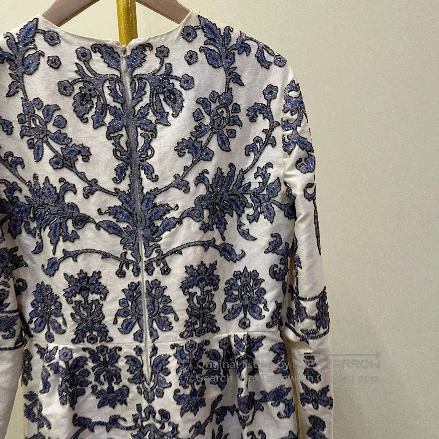 Valentino VALENTINO White Silk Embroidered Dress. Size M / US 6-8 / IT 42-44 - 4 Thumbnail