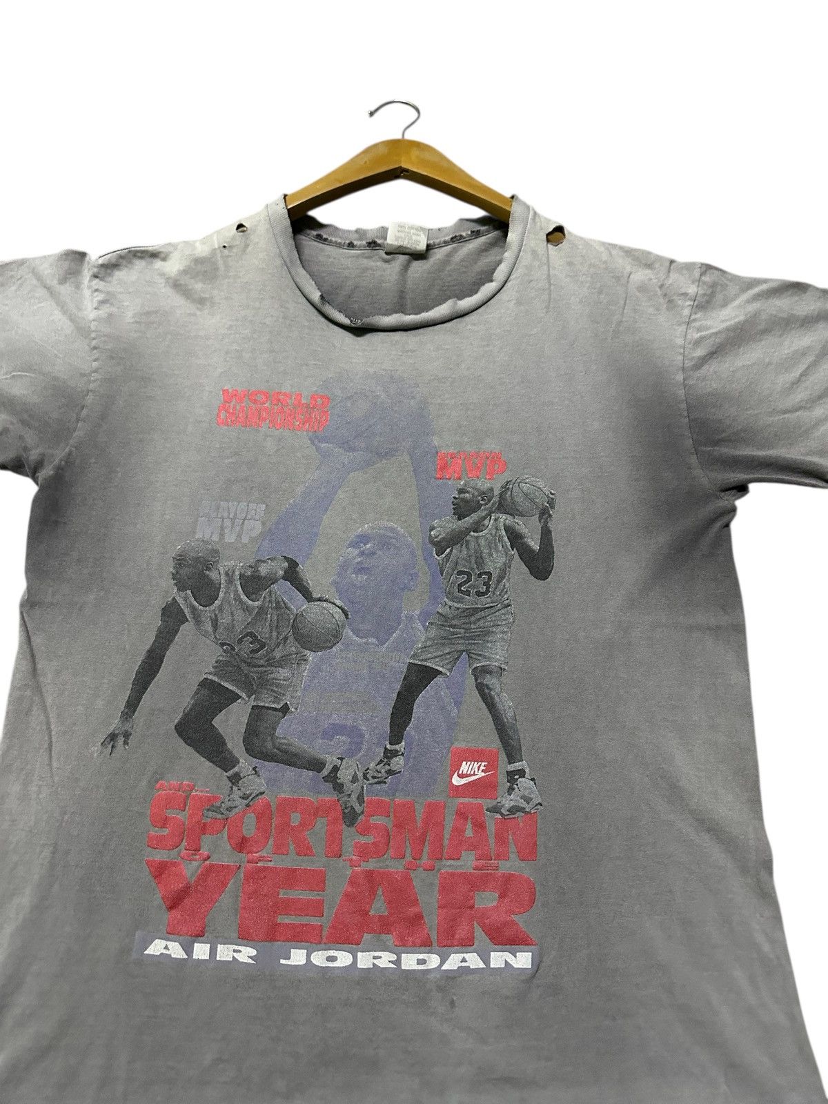 Nike Faded Vintage 1990s Nike Air Jordan “sportman of the year” Size US L / EU 52-54 / 3 - 2 Thumbnail