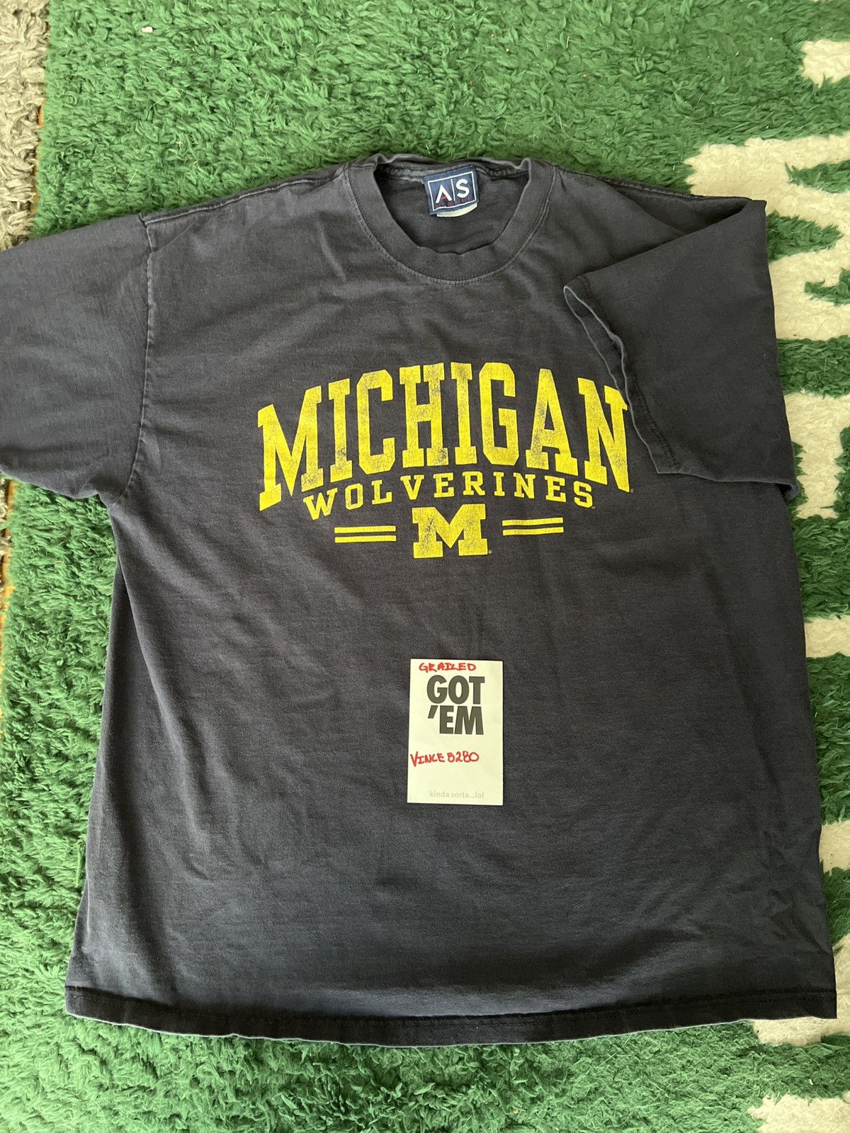 Vintage Vintage x Michigan Wolverines Tshirt Size US XL / EU 56 / 4 - 1 Thumbnail