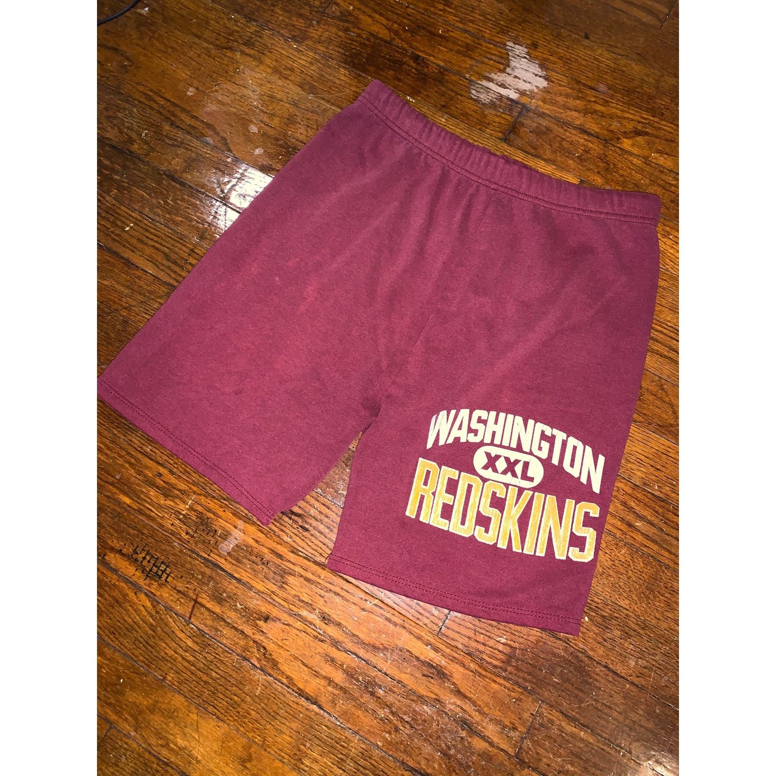 NFL × Vintage Washington Redskins Logo 7 Sweat Shorts USA Burgundy L NFL Size US 34 / EU 50 - 2 Thumbnail