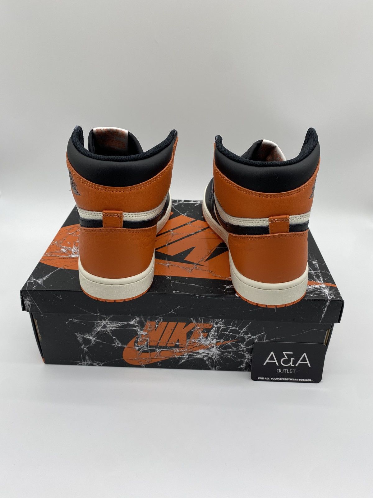 Jordan Brand Jordan 1 Retro High OG Shattered Backboard US 9.5 Brand New Size US 9.5 / EU 42-43 - 4 Thumbnail