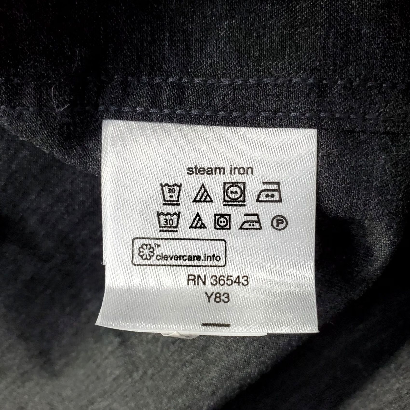 Van Heusen Van Heusen Dress Shirt Mens XL Charcoal Gray Slim Stretch Comfort Performance Shirt Mens XL Charcoal Gray Slim Stretch Size 46R - 7 Thumbnail