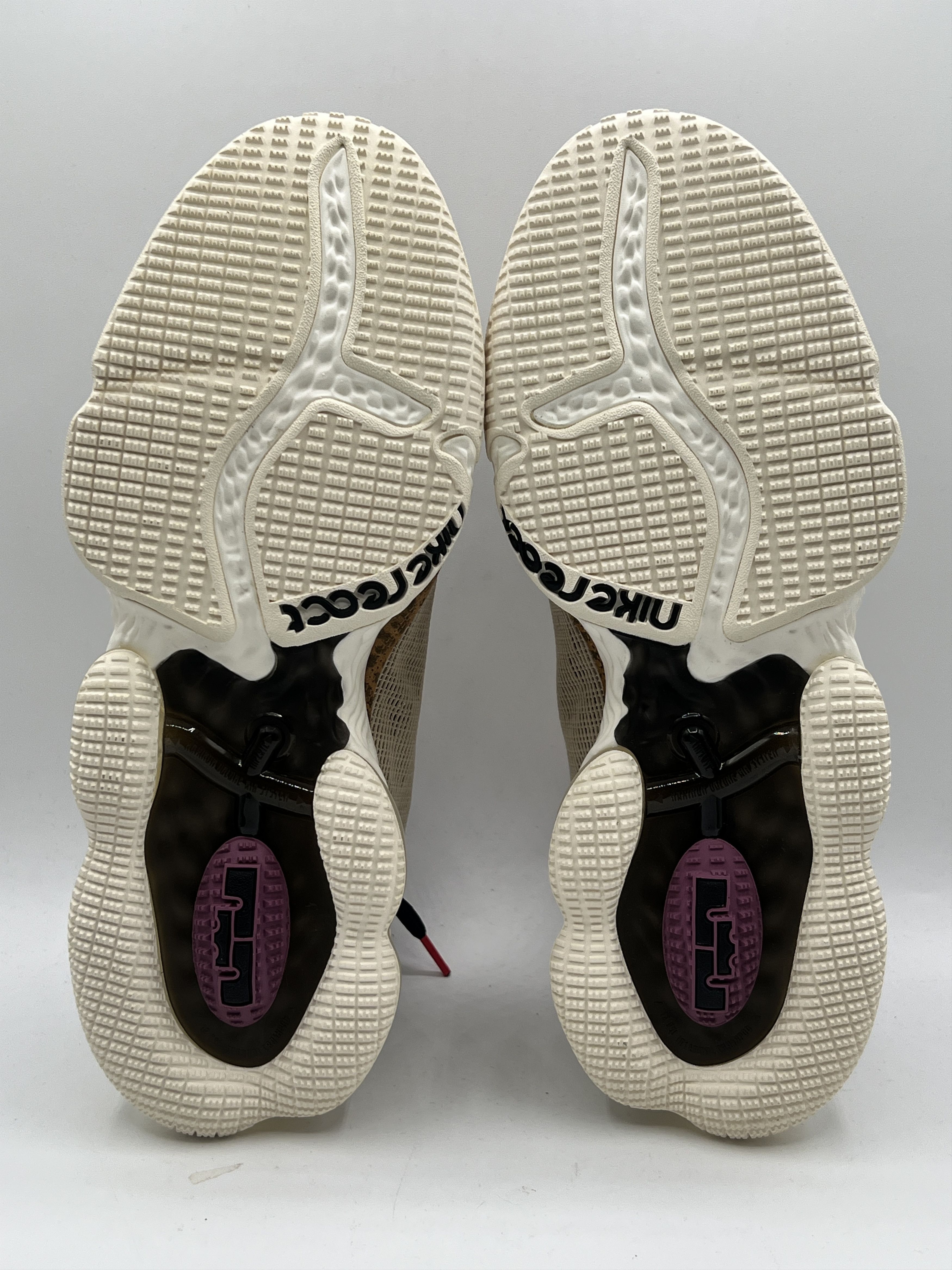Nike Nike LeBron 19 Low Safari Size US 13 / EU 46 - 6 Thumbnail