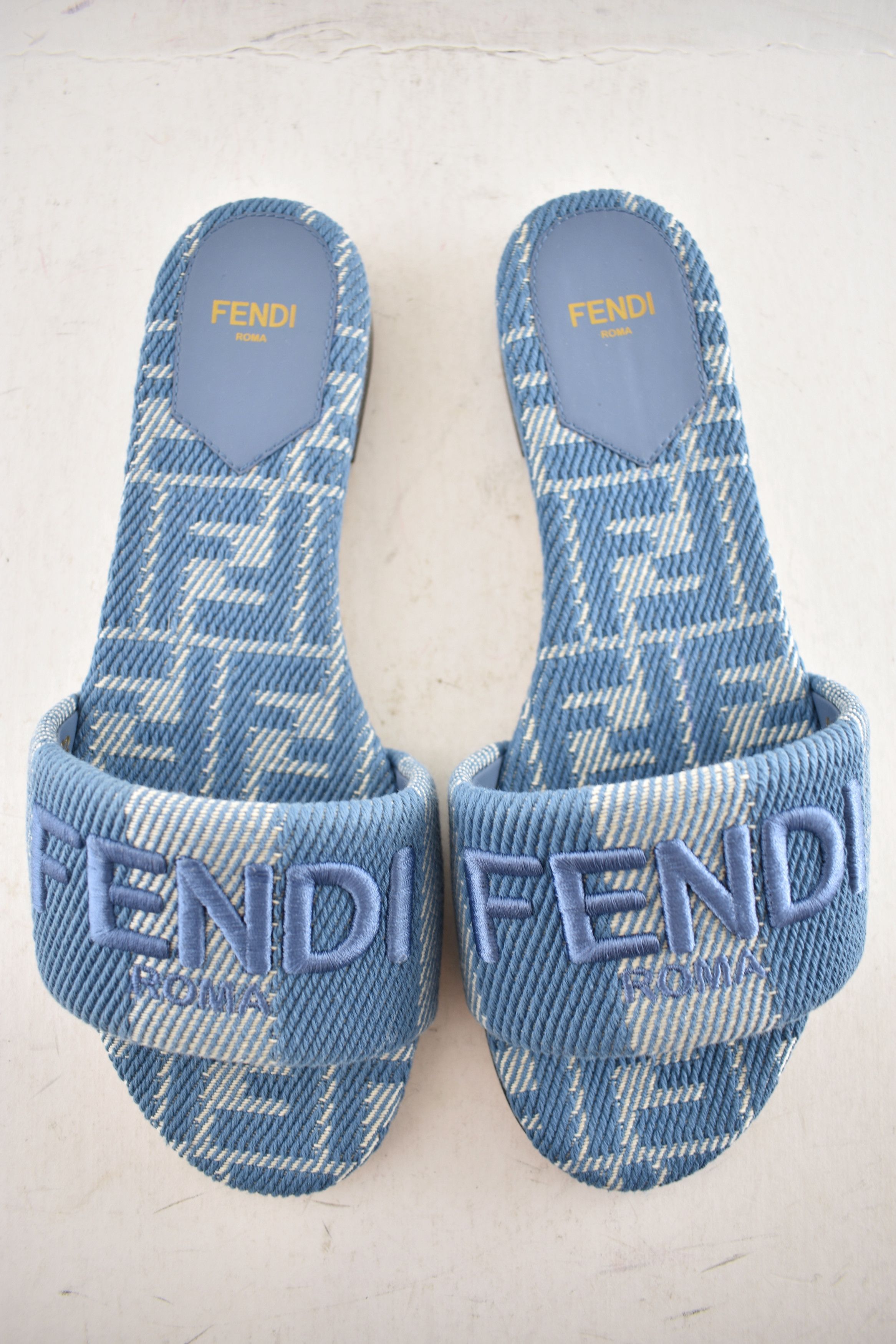 Fendi Fendi Sunshine Denim FF Logo Mule Slide Flat Sandal 37 Size US 7 / IT 37 - 12 Thumbnail