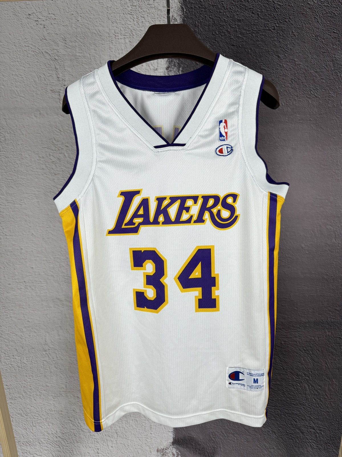 Champion Champion Los Angeles Lakers #34 Shaquille O’Neal jersey NBa Size US M / EU 48-50 / 2 - 3 Thumbnail