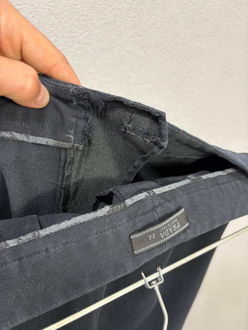 Prada Prada womens pants size 44 / Medium made in Italy Size 30" / US 8 / IT 44 - 10 Thumbnail