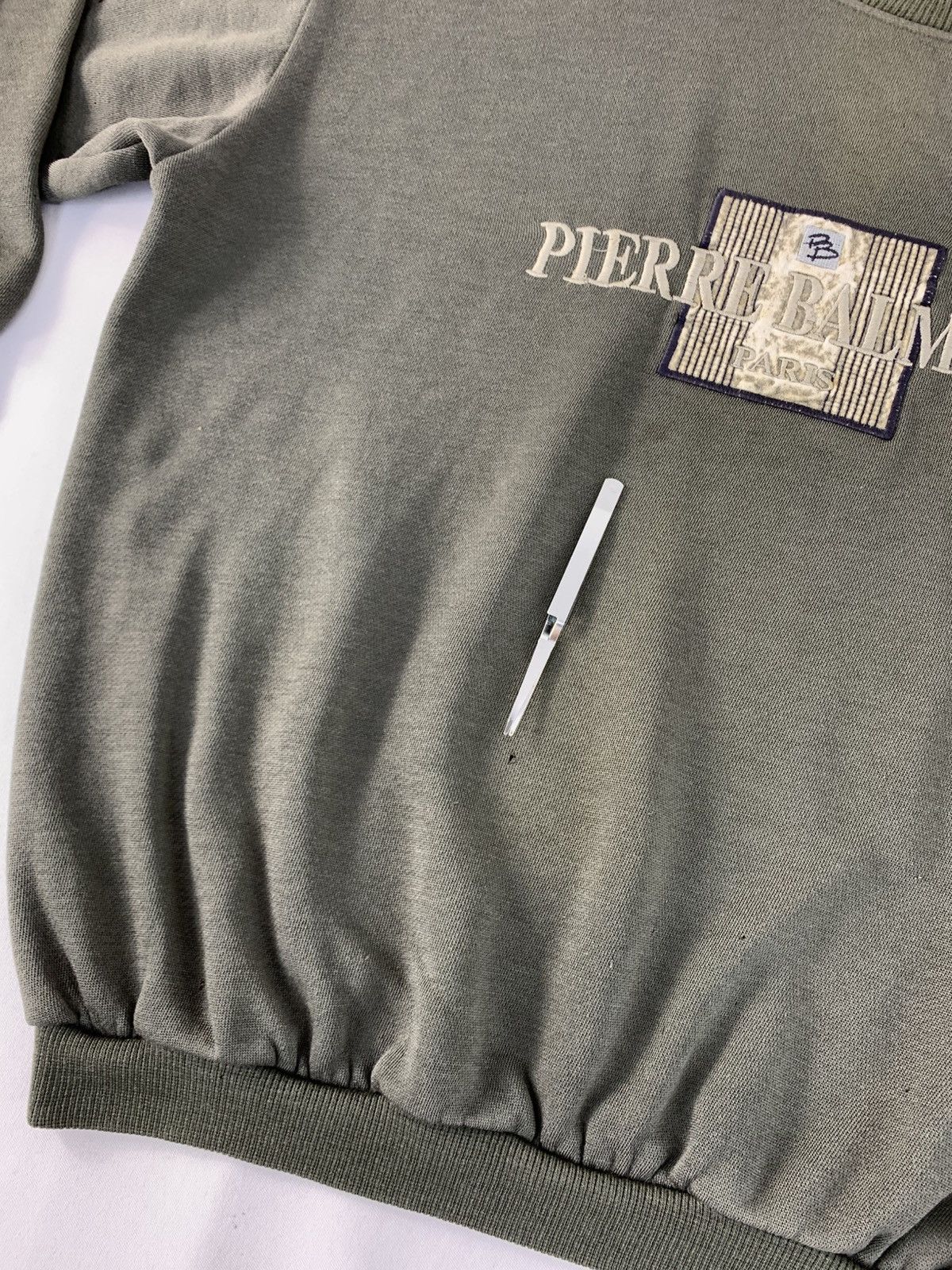 Pierre Balmain 90s Pierre Balmain Paris Crewneck Pullover Embroidery Logo Size US XL / EU 56 / 4 - 14 Thumbnail