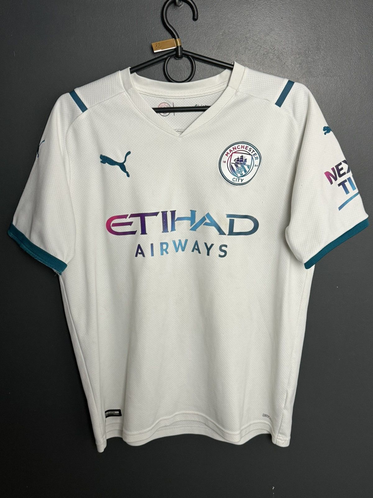 Puma KIDS Manchester City 21/22 Away Football Jersey Size US S / EU 44-46 / 1 - 1 Thumbnail