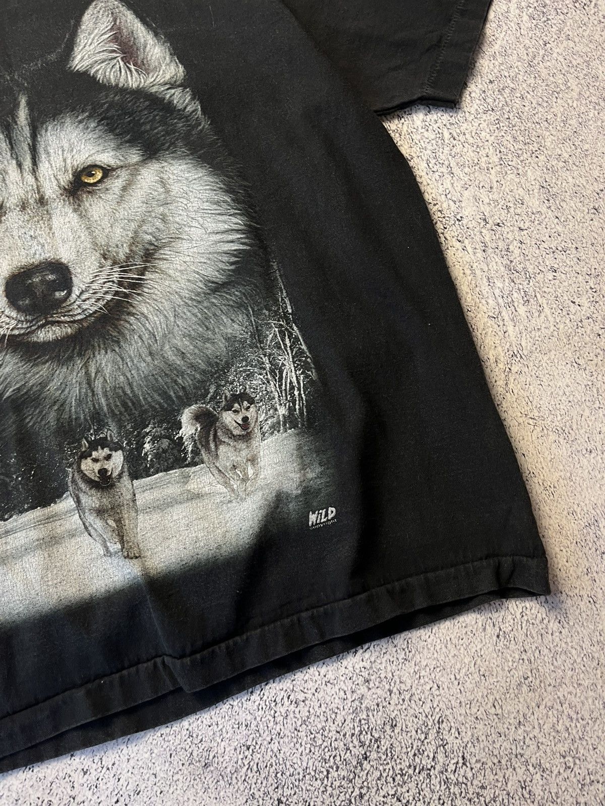 Vintage Vintage Wolf streetwear animal tee size L Size US L / EU 52-54 / 3 - 6 Thumbnail