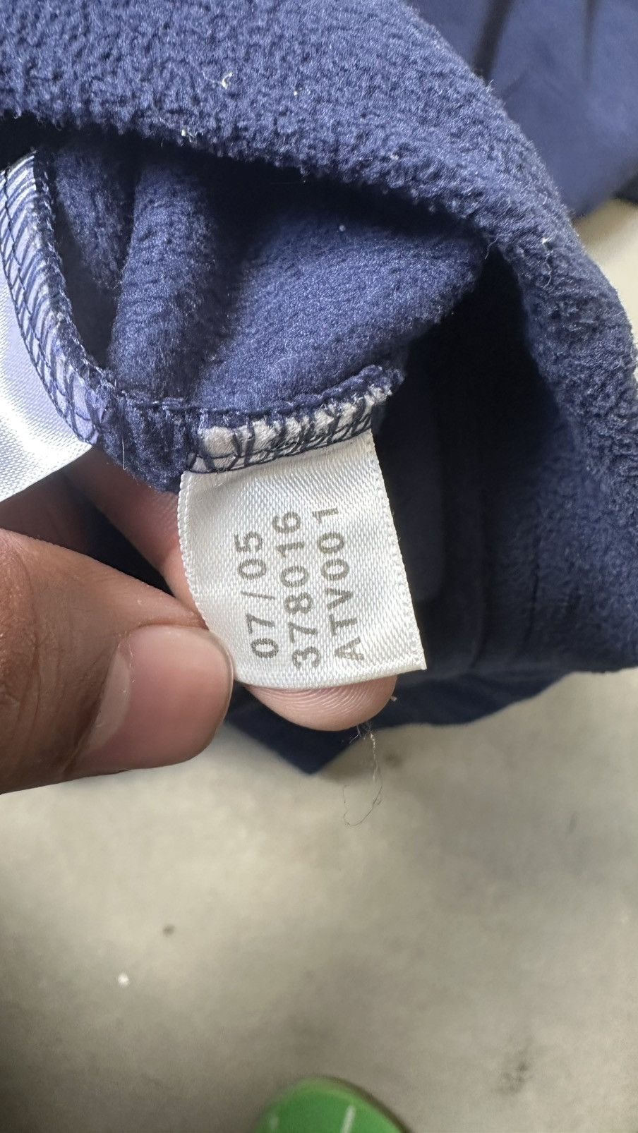 Adidas VINTAGE ADIDAS FLEECE HOODIE Size US XL / EU 56 / 4 - 10 Thumbnail