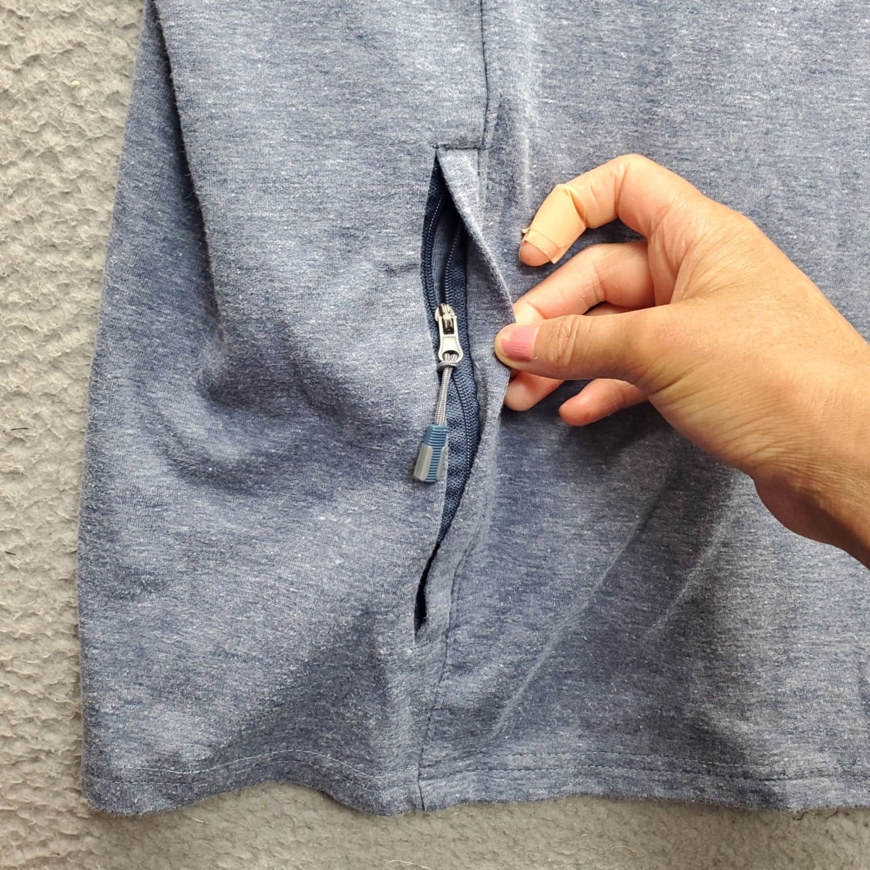 Eddie Bauer Eddie Bauer Sweatshirt Men 2XL Blue Long Sleeve Zip Pocket Mock Neck Quarter Zip Shirt Mens 2XL Blue Pockets 1/4 Zip Regular Fit Size US XXL / EU 58 / 5 - 6 Thumbnail