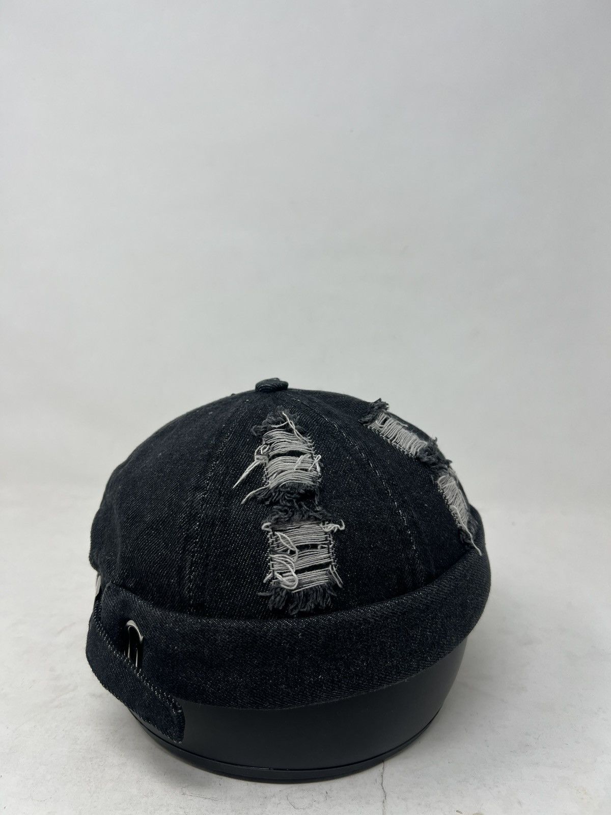 Japanese Brand Ripped Distressed Denim Brimless Hat Cap Size ONE SIZE - 4 Thumbnail