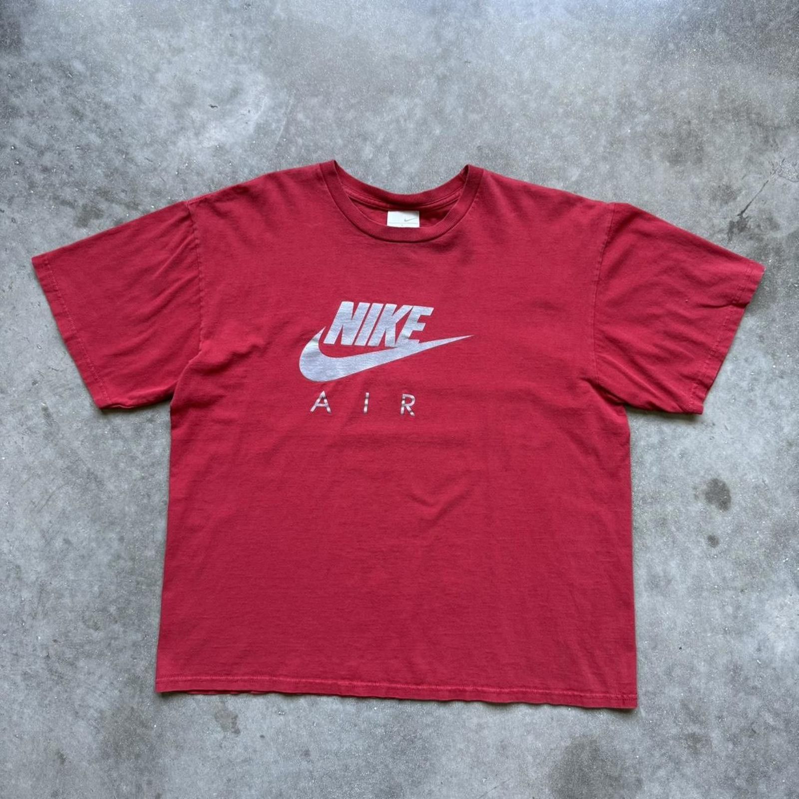 Nike 2000s Nike Air Logo Vintage Y2K Faded Graphic T-Shirt Size US L / EU 52-54 / 3 - 1 Thumbnail