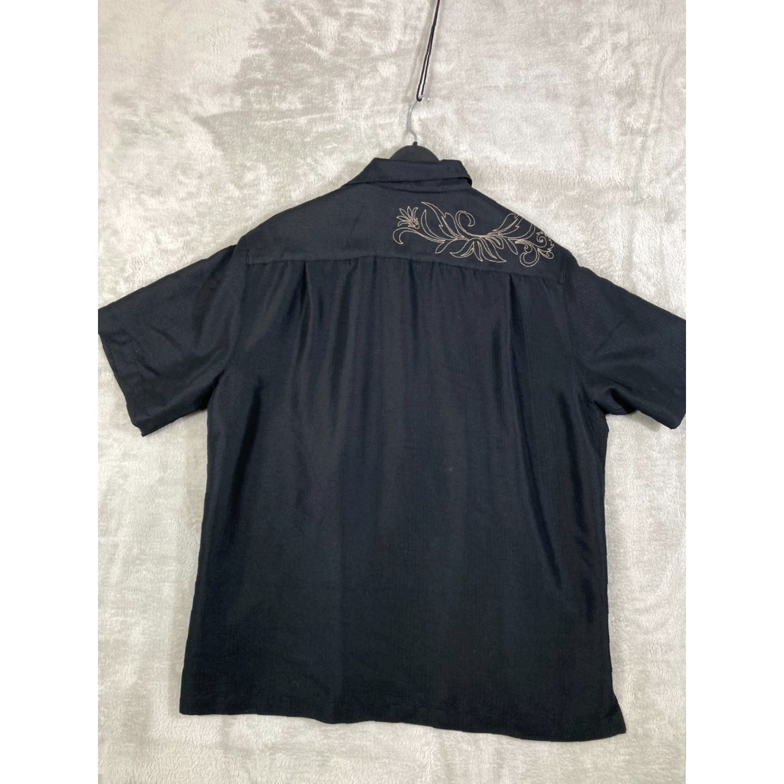 Vintage Caribbean Shirt Mens Large Black Embroidered Button-Up Short Sleeve Beach Hawaiian Casual 90s? Size US L / EU 52-54 / 3 - 7 Thumbnail