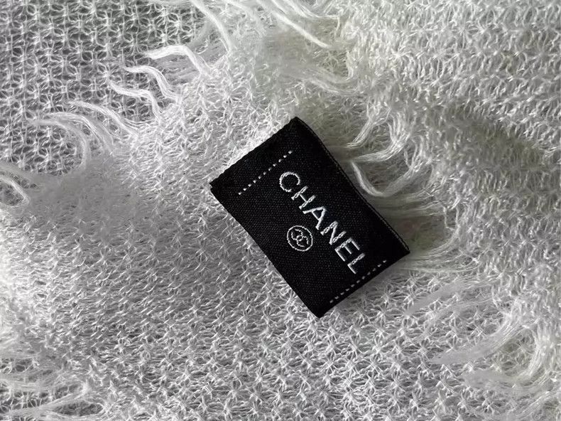 Chanel Chanel Cashmere Scarf with Gold Logo -2505 Size ONE SIZE - 4 Thumbnail