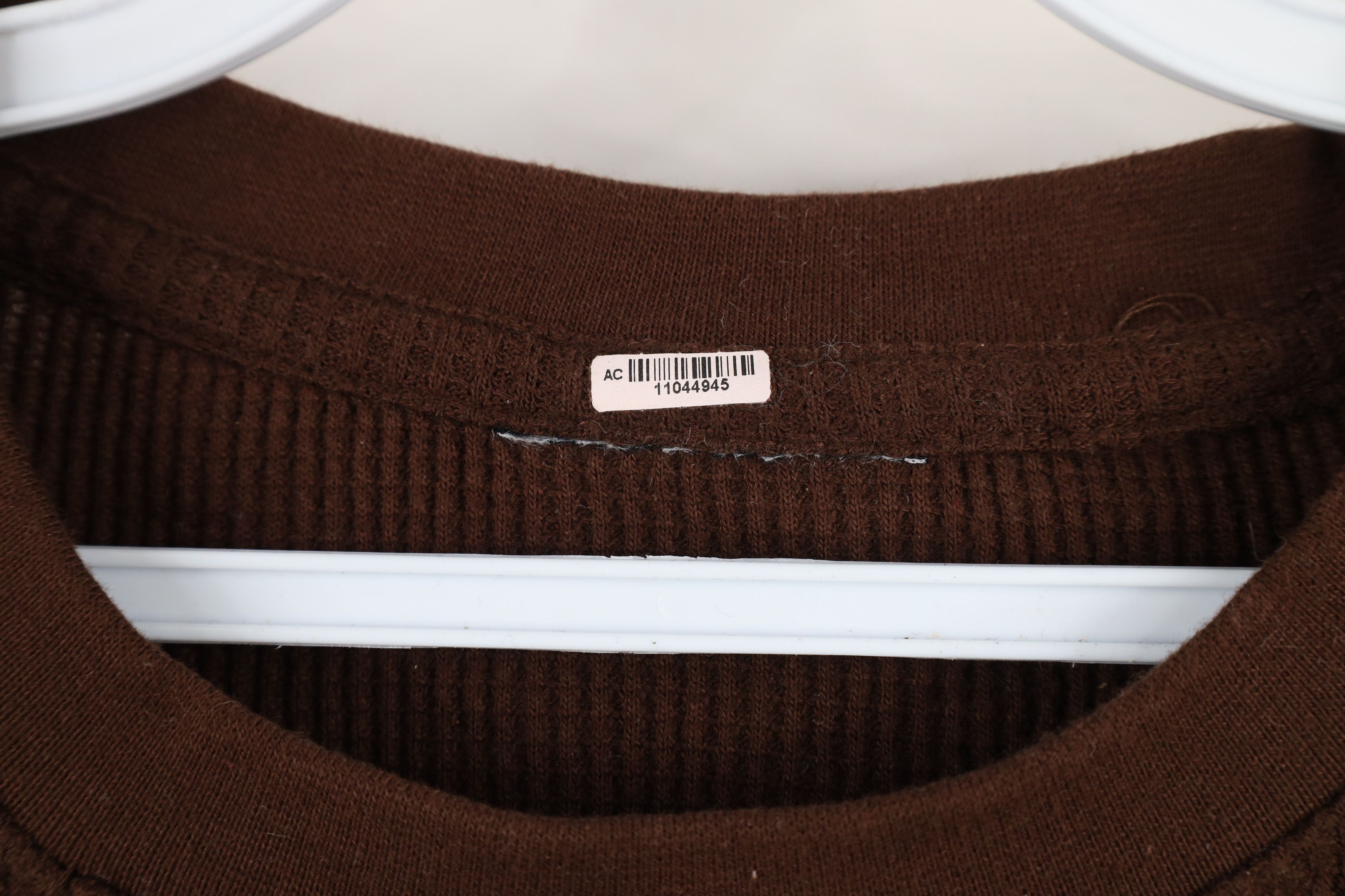 Vintage Vintage 90s Y2K Streetwear Knit Long Sleeve T-Shirt Brown Size US M / EU 48-50 / 2 - 4 Thumbnail