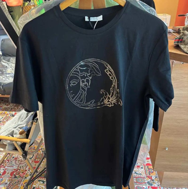Versace Versace Black Cotton Medusa T-Shirt for Women 0089 Size L / US 10 / IT 46 - 1 Thumbnail