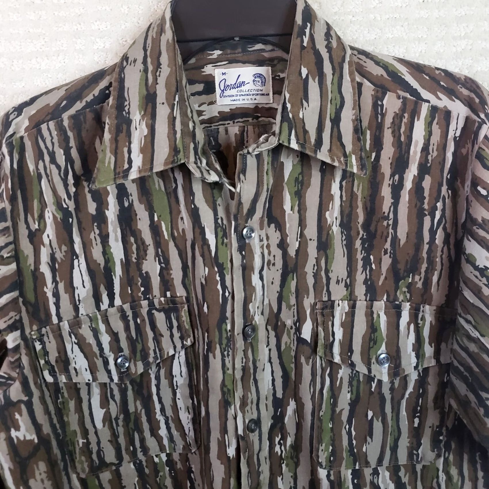 Jordan Brand VINTAGE Jordan Collection Shirt Mens M Trebark Camo Long Sleeve Button USA Made Size US M / EU 48-50 / 2 - 3 Thumbnail