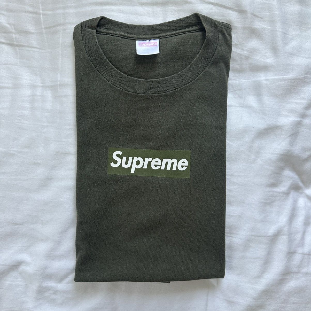 Supreme Supreme Box Logo: Olive Bold Font 1999 Size US L / EU 52-54 / 3 - 2 Thumbnail