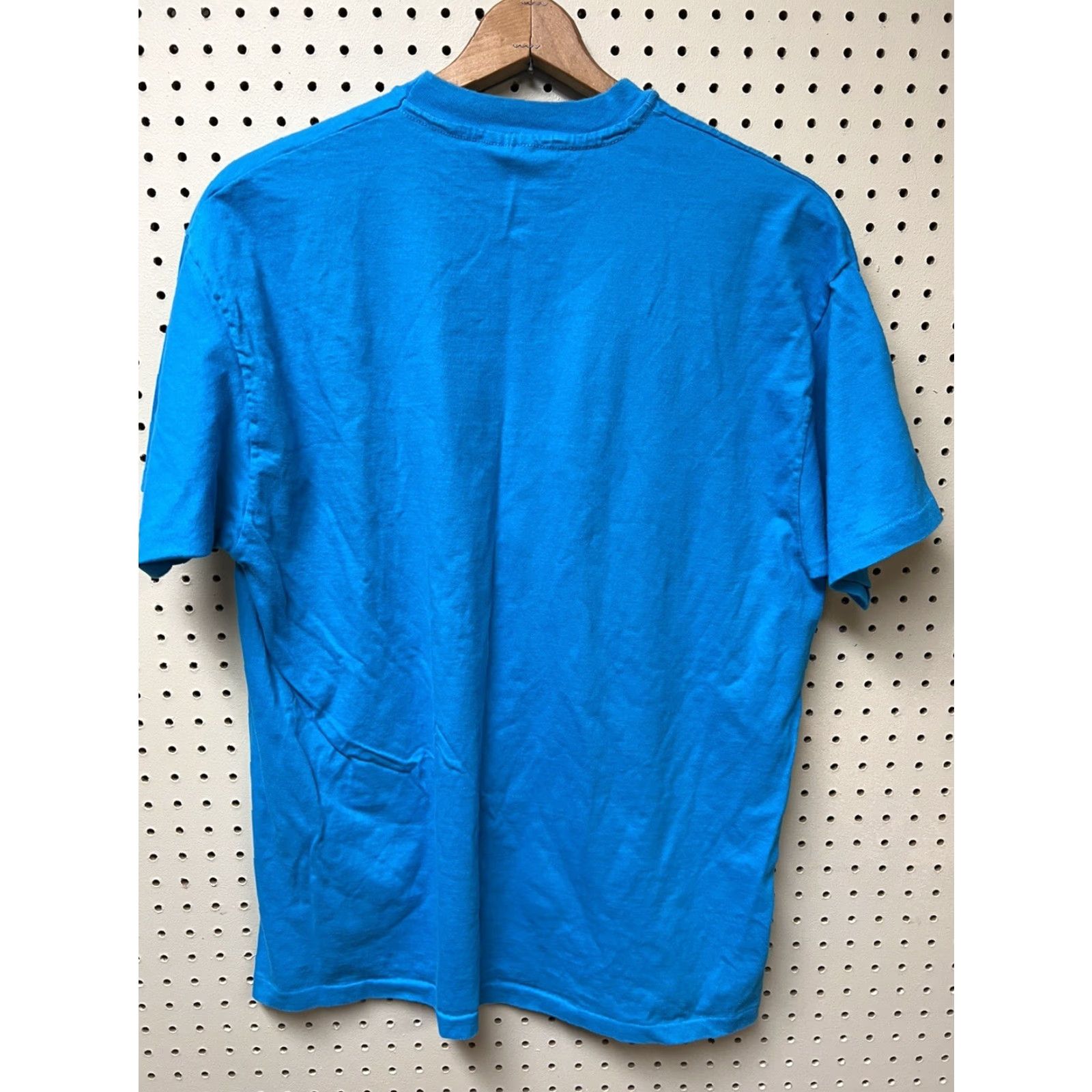 Hanes VINTAGE Hanes T-Shirt XL Blue Stitch Crew Neck Short Sleeve Men Graphi c Save the Field Trips Whales Size US XL / EU 56 / 4 - 2 Thumbnail