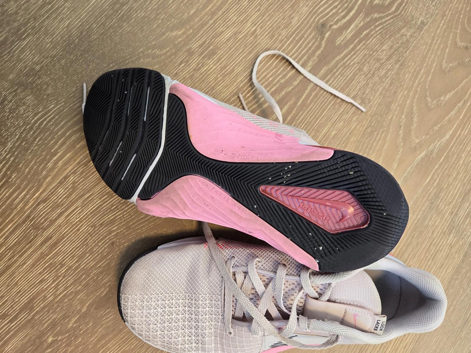 Nike Nike Low Top Sneaker in Barely Rise Cave Purple Pink rise Size US 8.5 / IT 38.5 - 4 Thumbnail