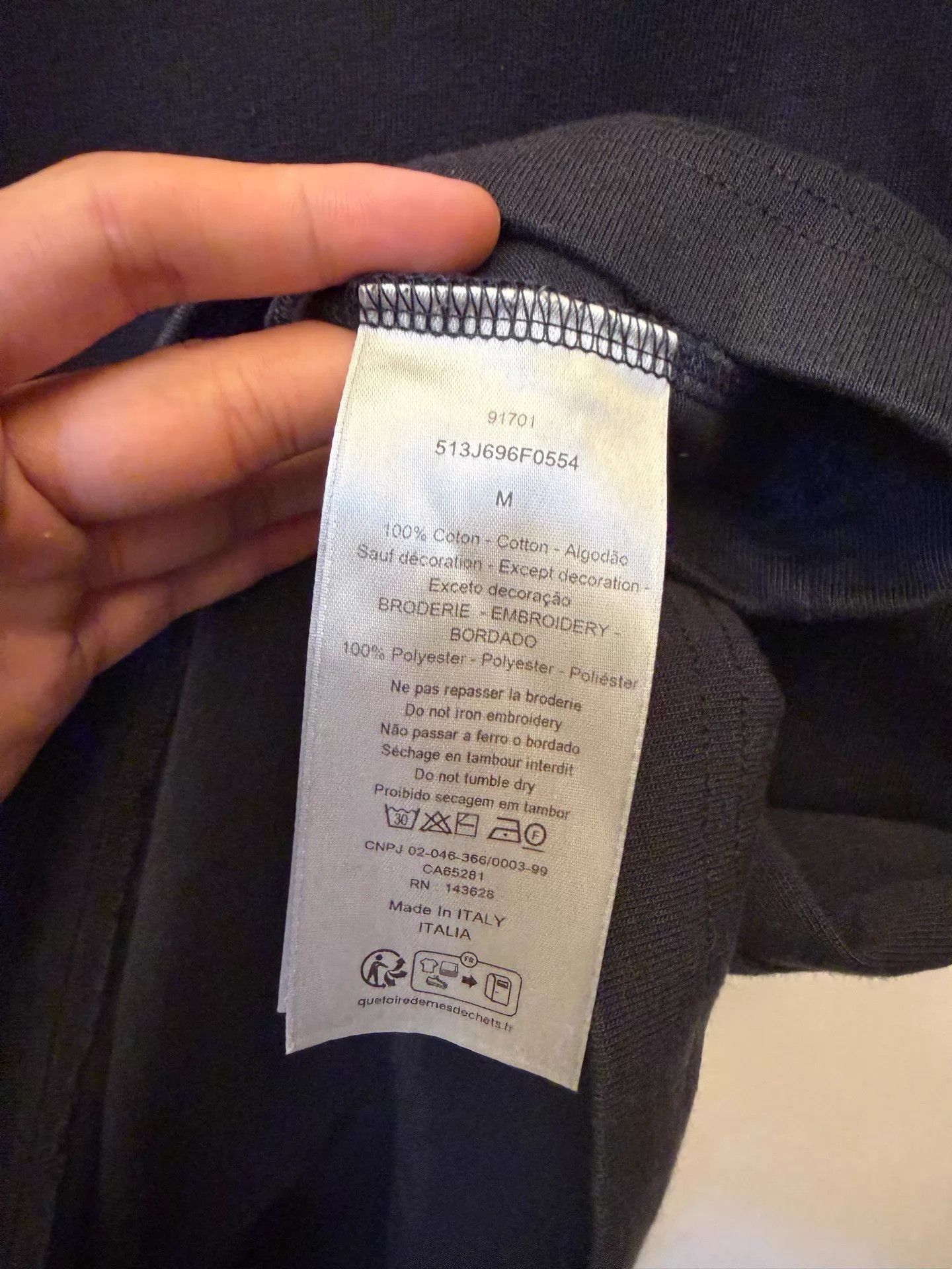 Dior DIOR x KAWS Black Embroidered Pink Snake Logo SS Tee Size US M / EU 48-50 / 2 - 5 Thumbnail