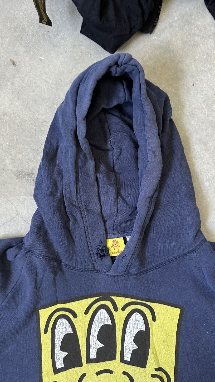 Keith Haring VINTAGE KEITH HARING DISTRESSED HOODIE Size US XL / EU 56 / 4 - 6 Thumbnail