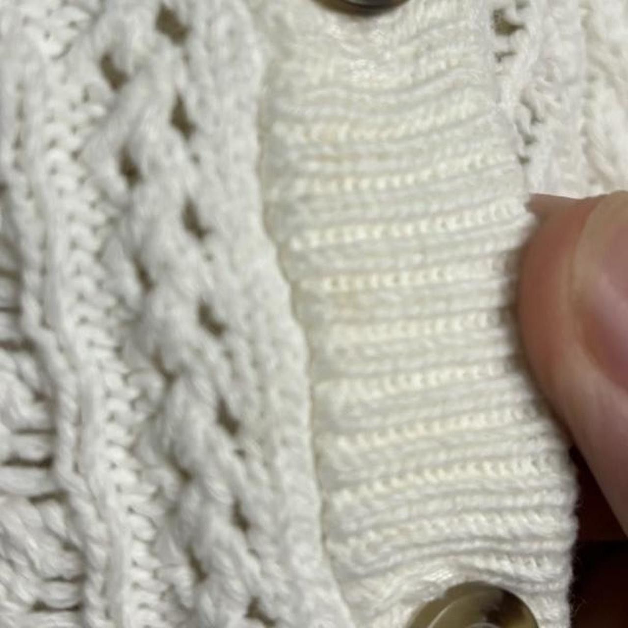 Vintage Vintage 1990s Cream Knit Boxy Cardigan Sweater Size S / US 4 / IT 40 - 3 Thumbnail
