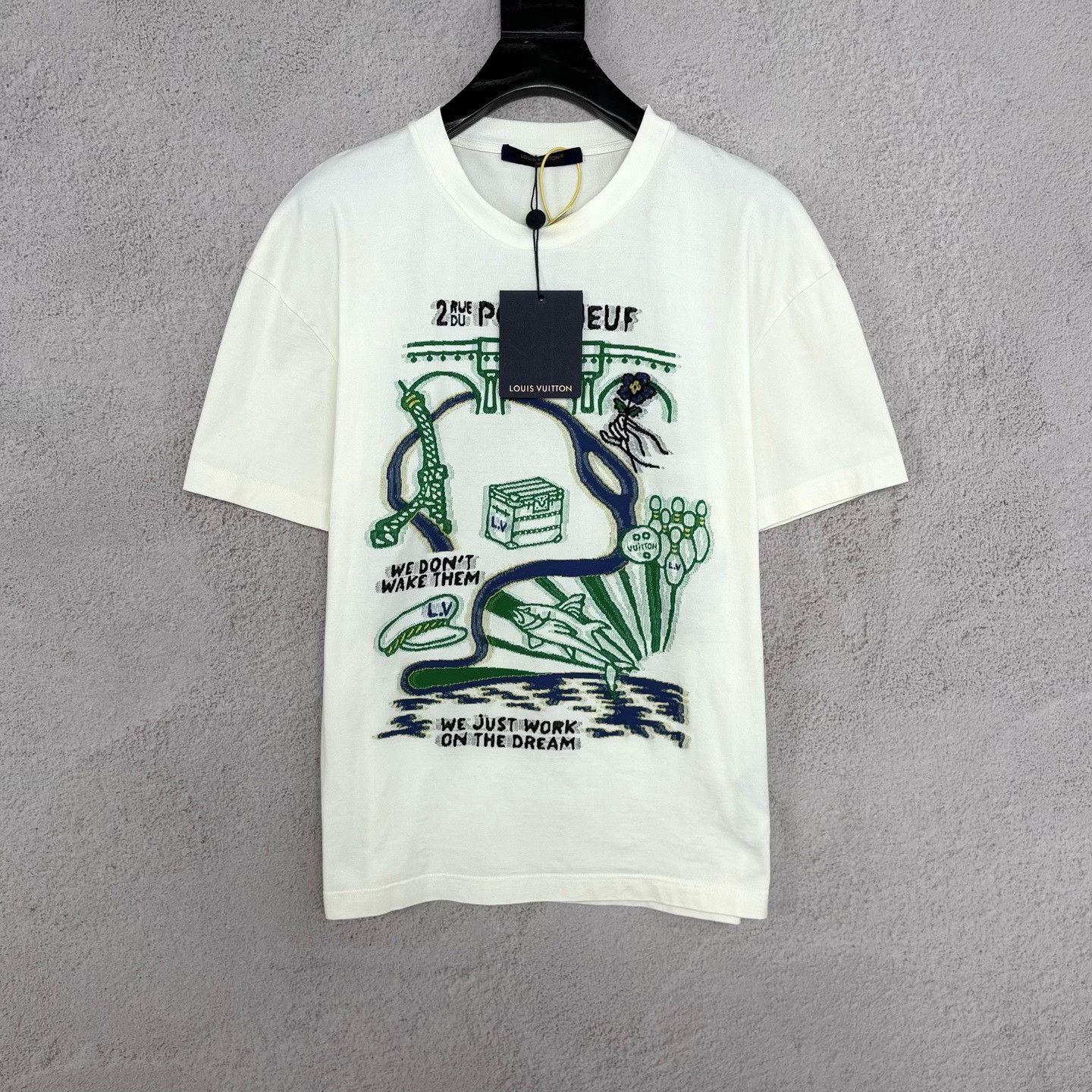 Louis Vuitton Louis Vuitton White T-Shirt s Men Size US S / EU 44-46 / 1 - 1 Thumbnail