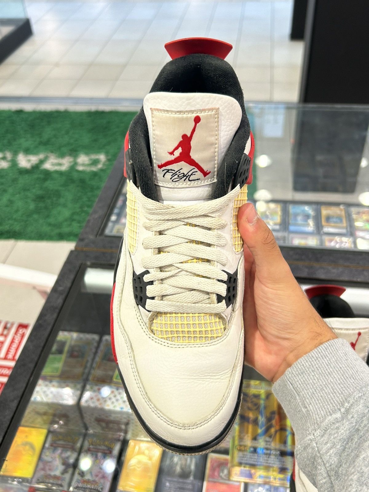 Jordan Brand Jordan 4 Red cement Size US 9.5 / EU 42-43 - 7 Thumbnail