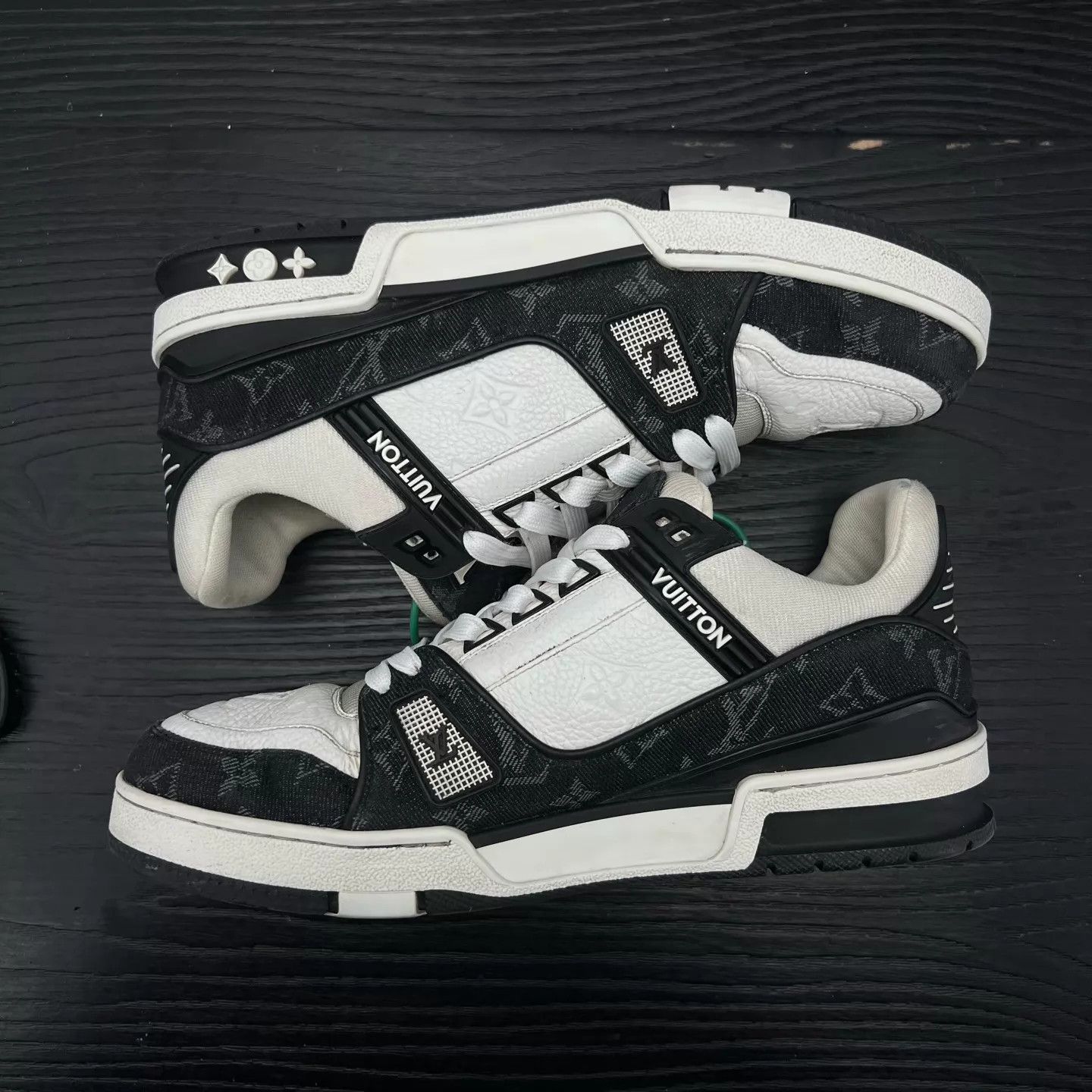 Louis Vuitton LV Trainer Black & White Denim 7.5/41.5 Size US 8.5 / EU 41-42 - 3 Thumbnail