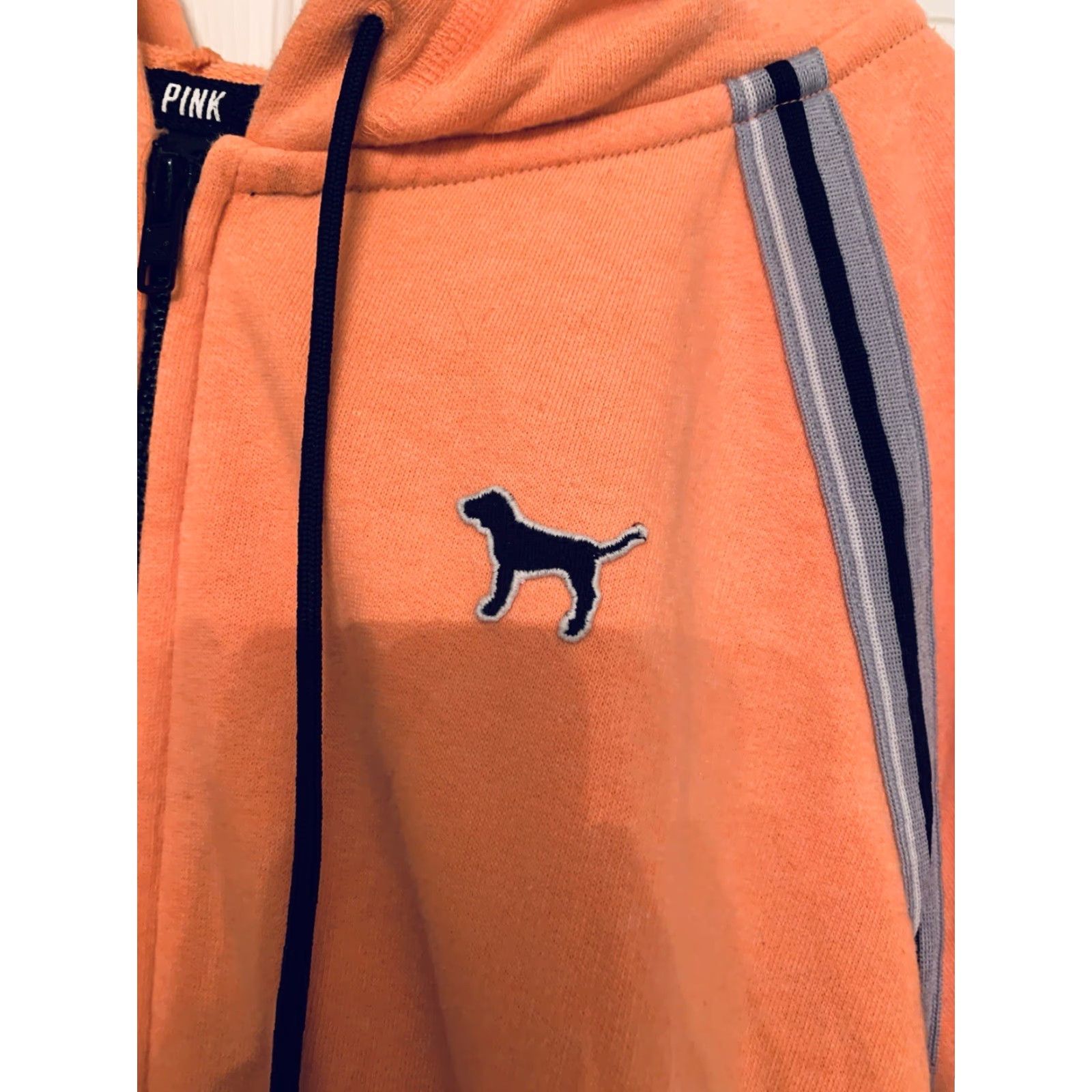 Victoria's Secret Victoria’s Secret PINK Hoodie Zip Up Orange Long Sleeve Size L - Women’s, Full Zip, Pockets, Activewear Size L / US 10 / IT 46 - 2 Thumbnail