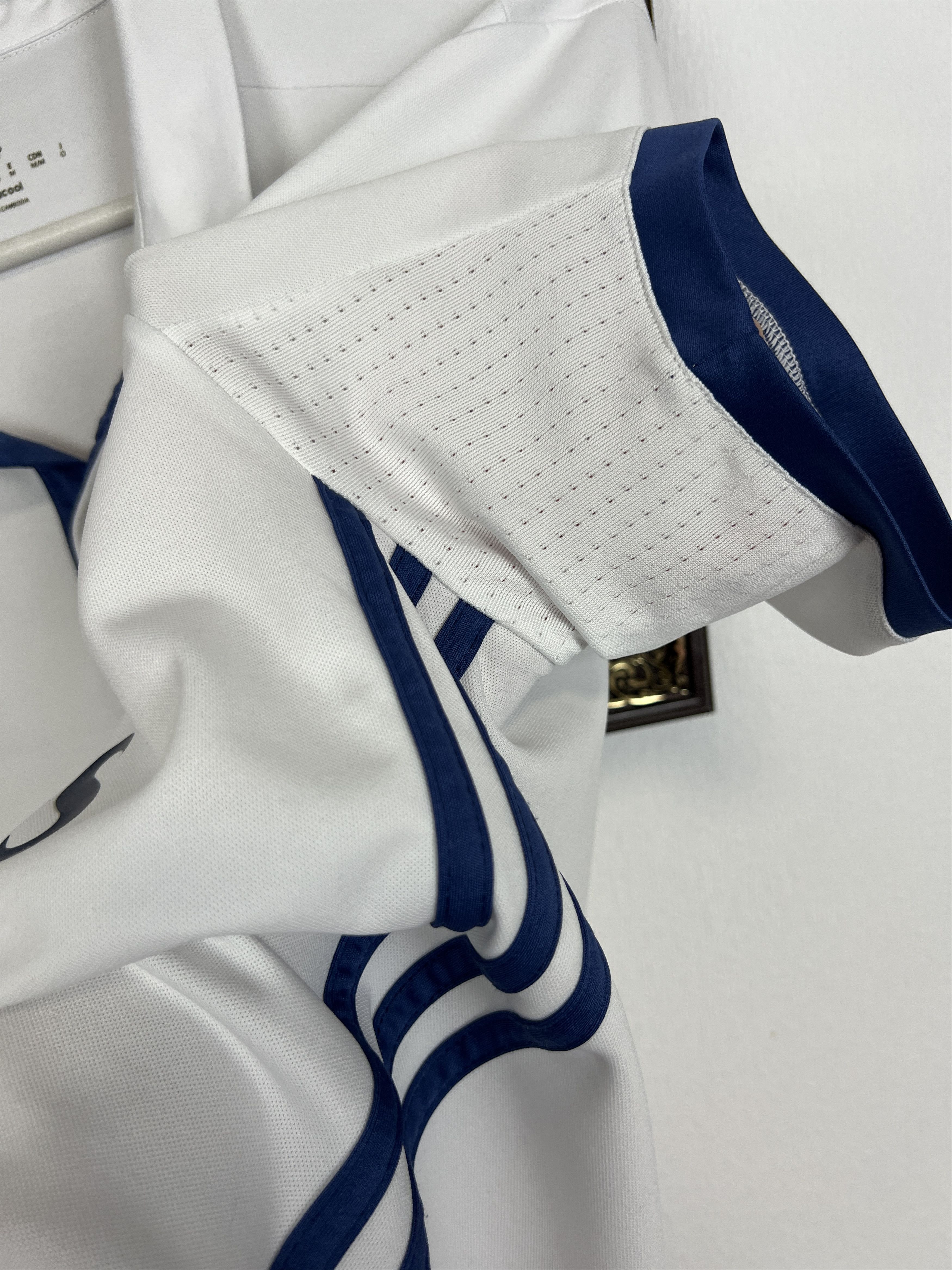 Adidas Real Madrid football shirt 2016 Soccer Adidas Tee Hype Size US M / EU 48-50 / 2 - 6 Thumbnail