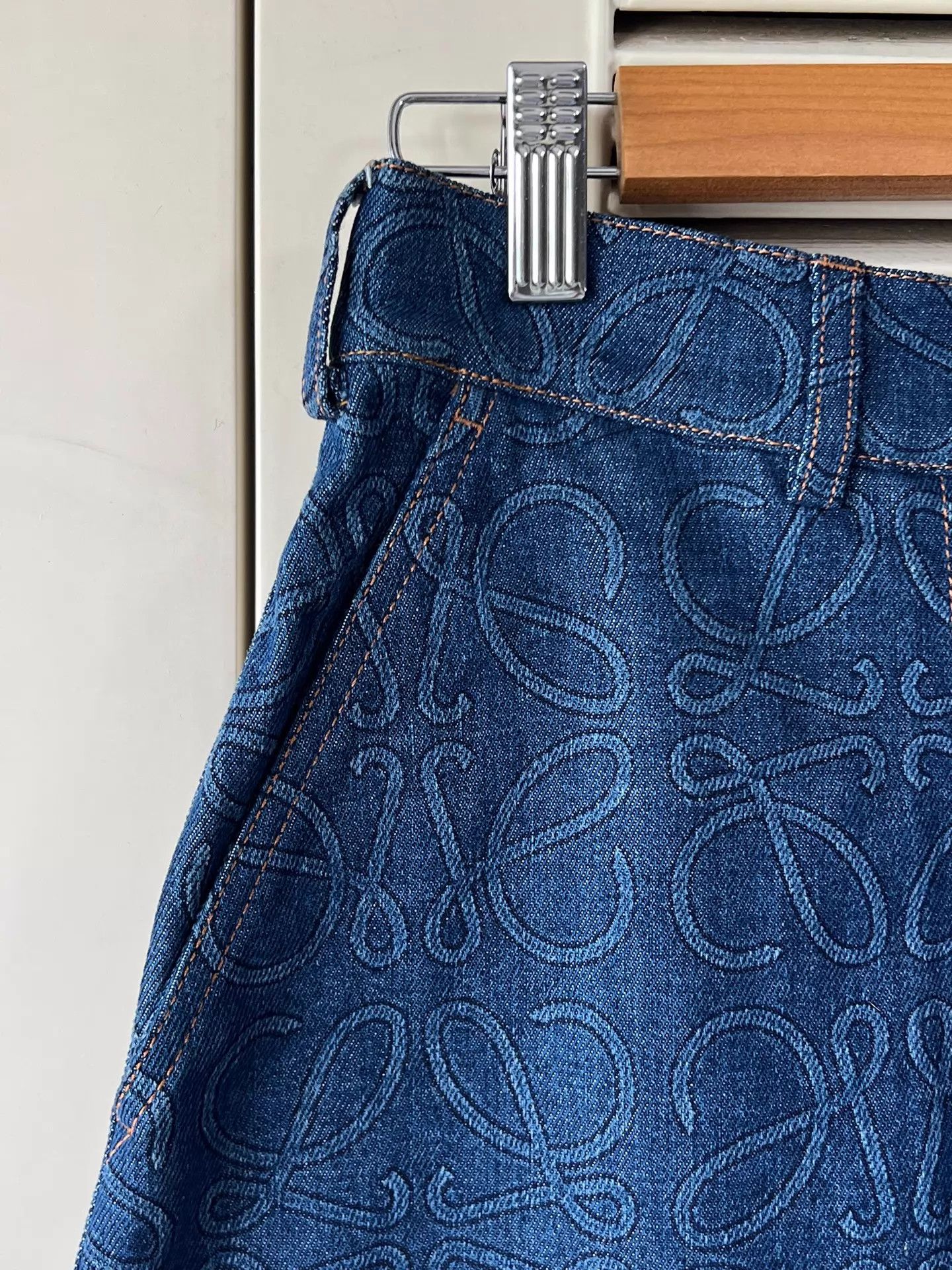 Loewe LOEWE Women's All-Over Logo Denim Skirt 34 Size 24" / US 00 / IT 34 - 4 Thumbnail