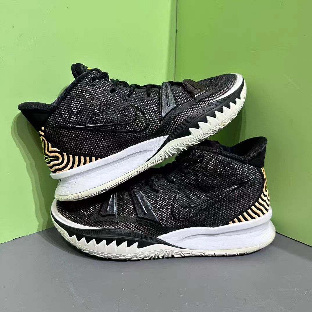 Nike Nike Kyrie 7 Black Gold K15 Size US 8 / EU 41 - 4 Thumbnail