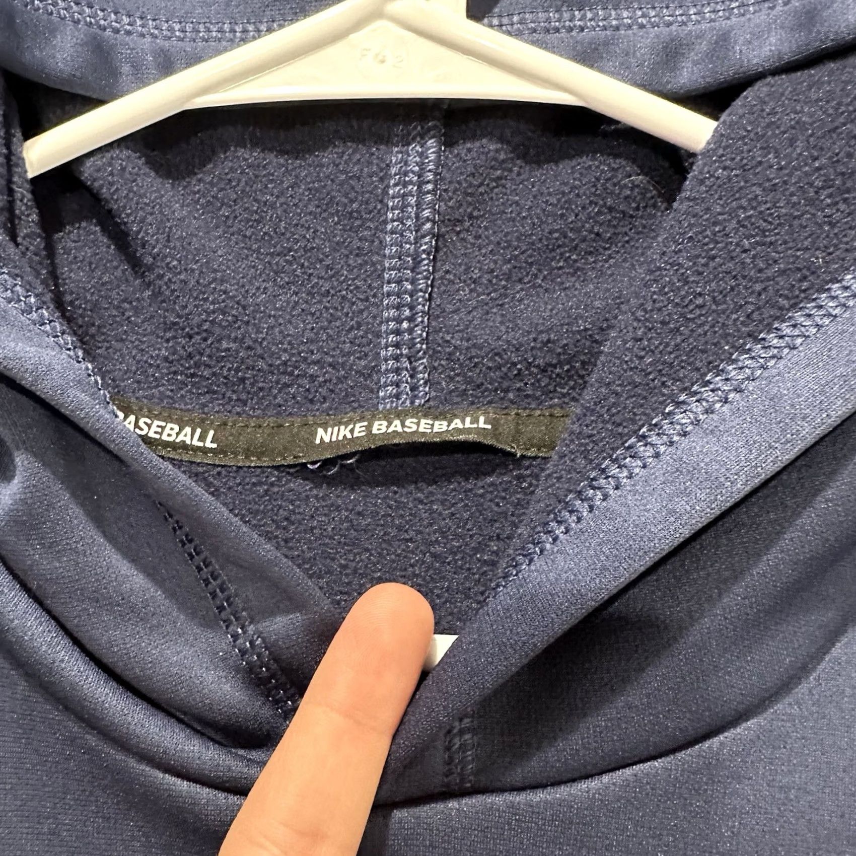 Nike Nike Braves MLB Authentic Collection Therma-FIT Hoodie Mens XS Navy Blue Size US XS / EU 42 / 0 - 4 Thumbnail