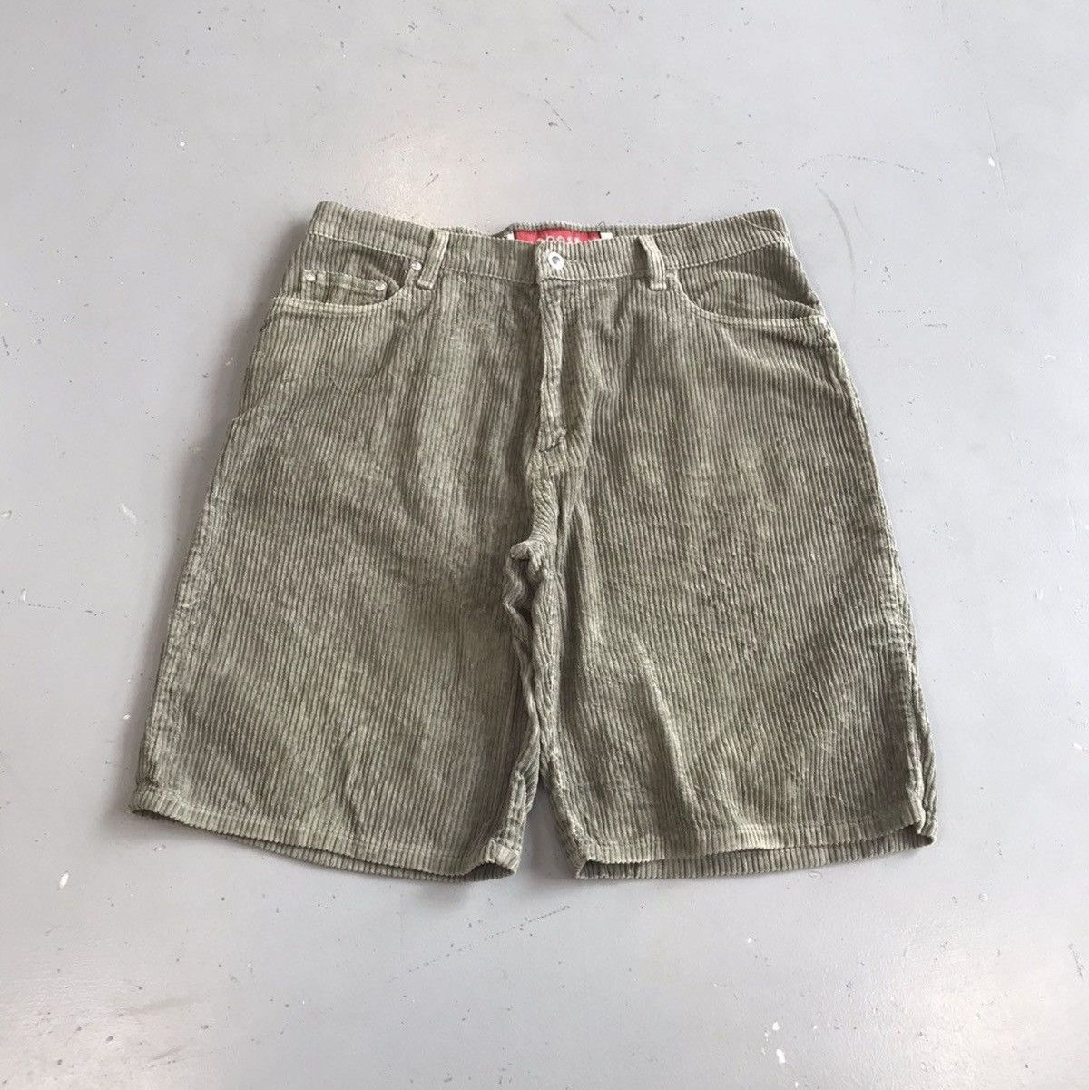 Levi's Vintage silvertab levis courtrise shorts Size US 36 / EU 52 - 1 Thumbnail