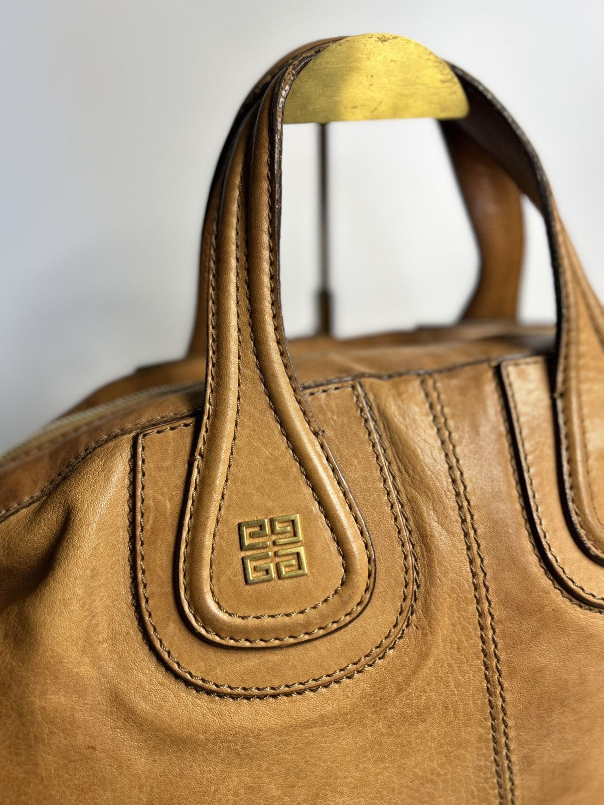 Givenchy Givechy Nightgale Handbag Shoulderbagd Size ONE SIZE - 2 Thumbnail