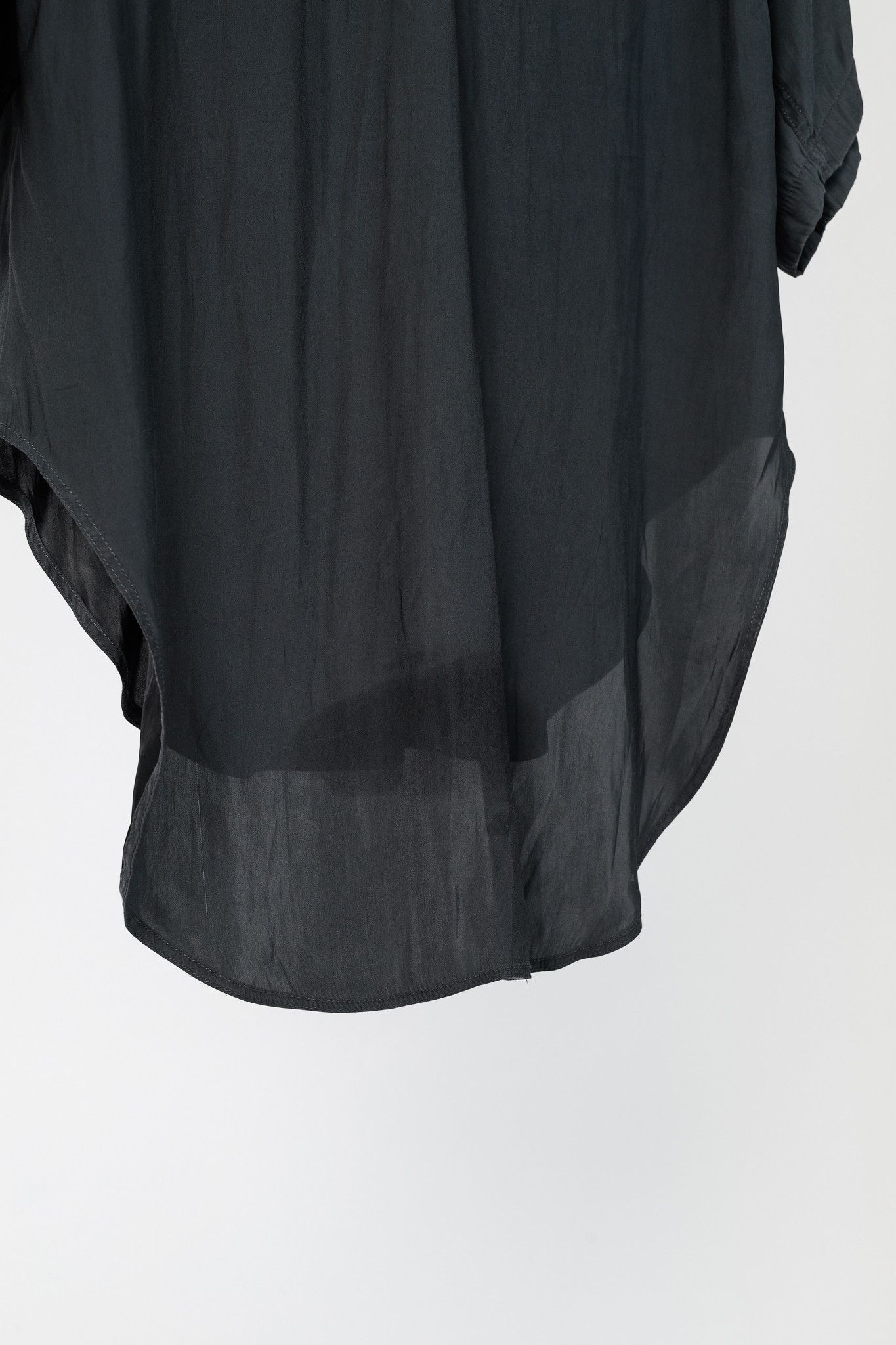 SMYTHE Smythe Grey Matte-Satin Pocket V-Neck Tunic Size S / US 4 / IT 40 - 7 Thumbnail