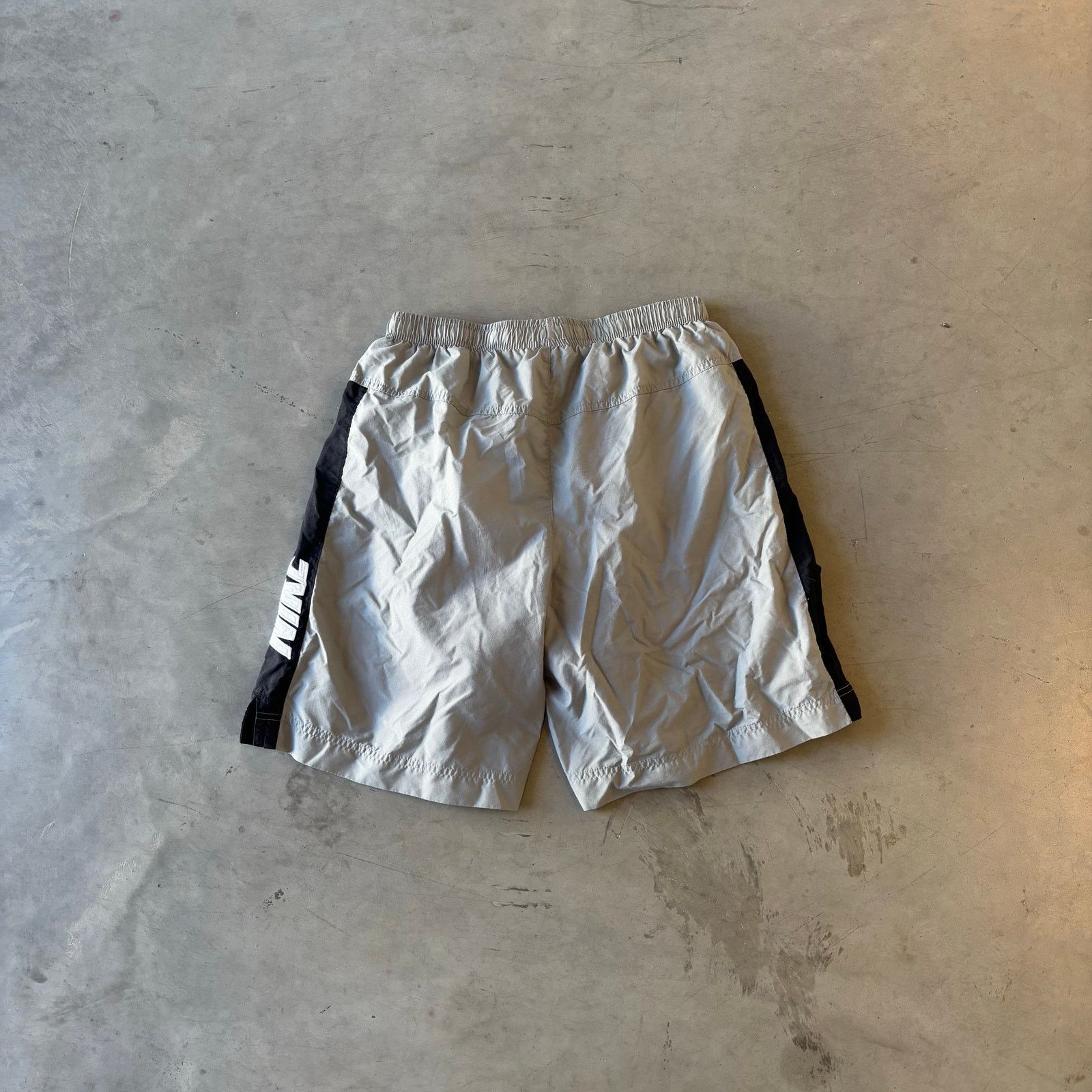 Nike Vintage 2000s Nike Shorts Size US 28 / EU 44 - 5 Thumbnail
